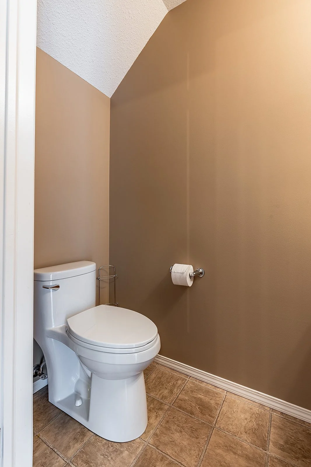 166 Somerset Lane SE-21.jpg
