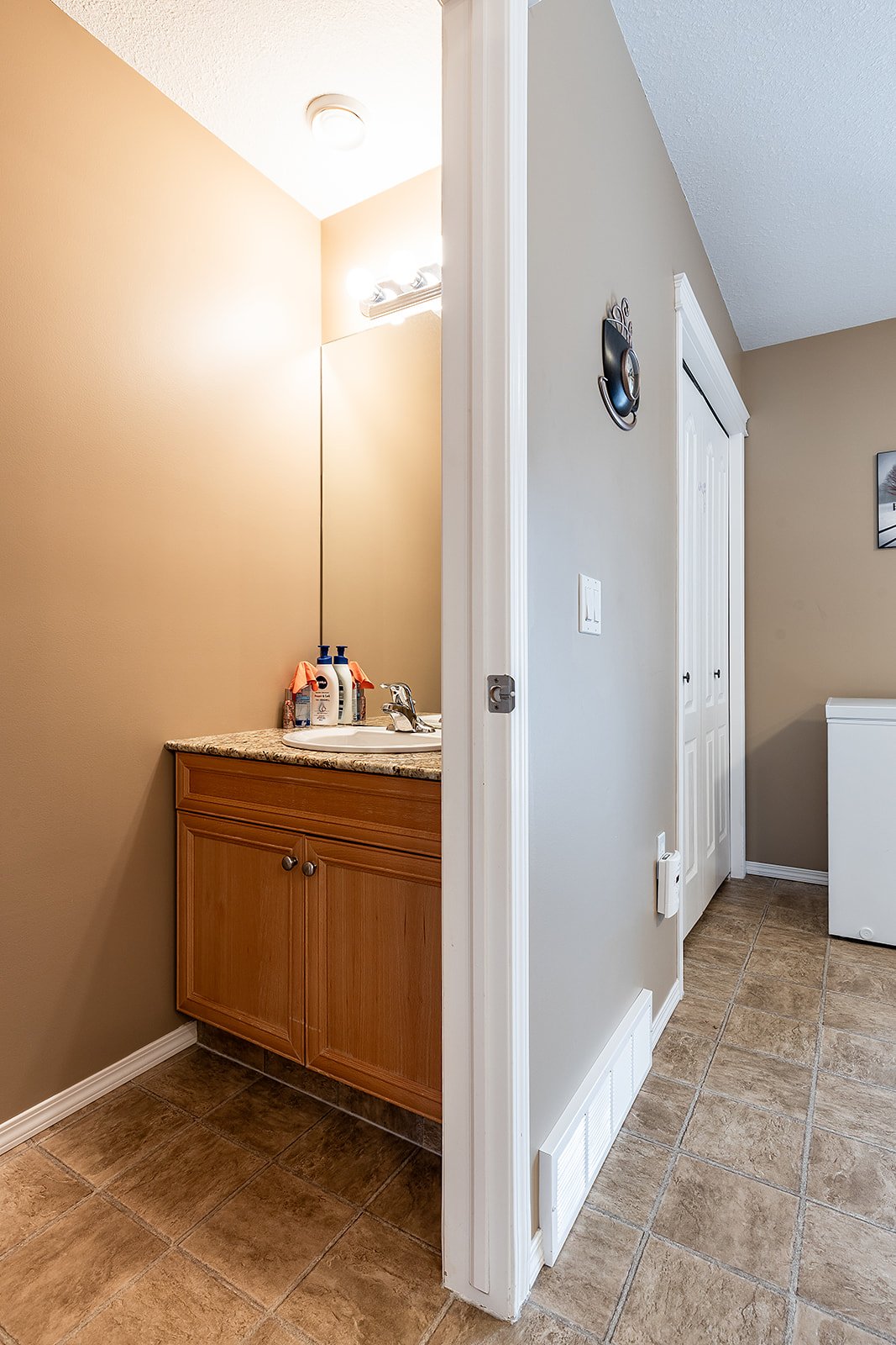 166 Somerset Lane SE-22.jpg