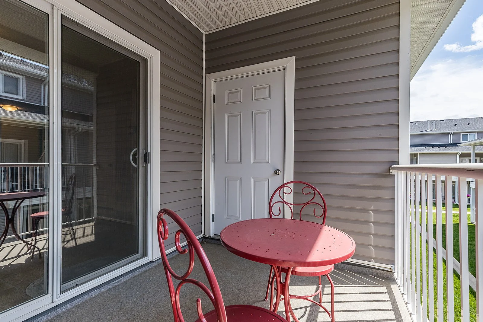 166 Somerset Lane SE-26.jpg