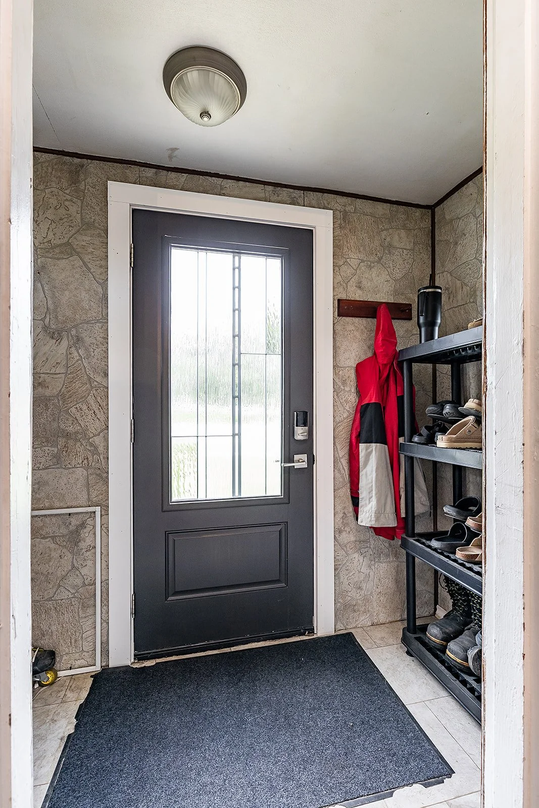 101 3 St SE-6.jpg