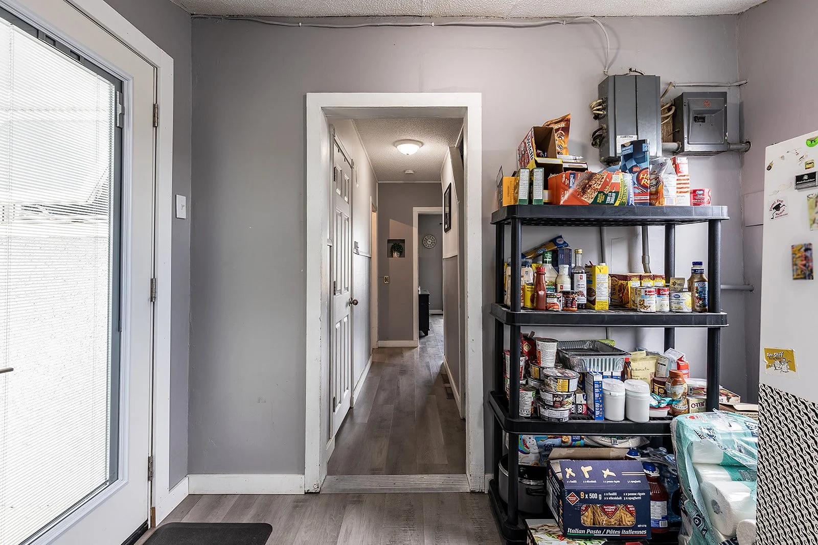 101 3 St SE-18.jpg