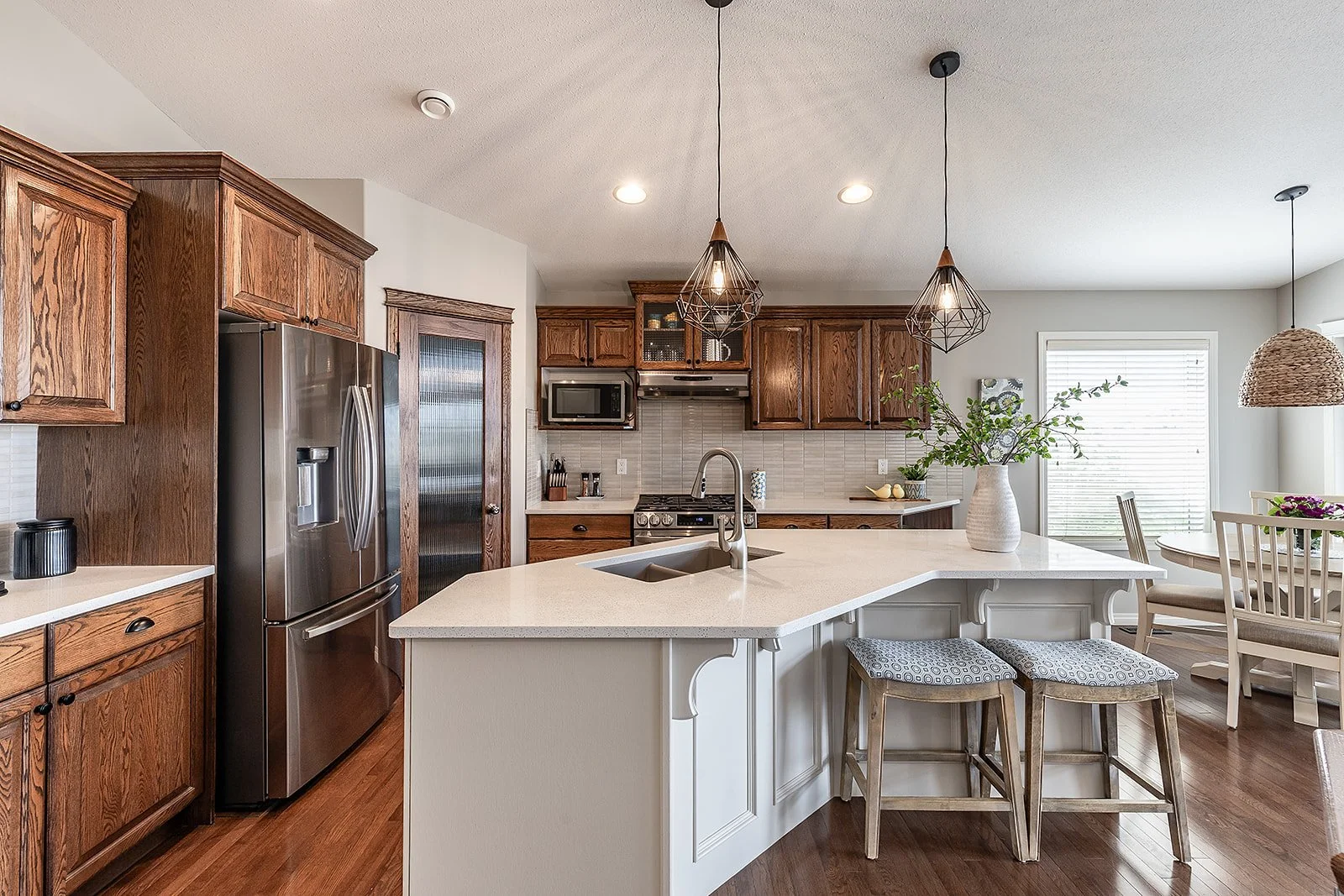 70 Sundance Rd SW-11.jpg