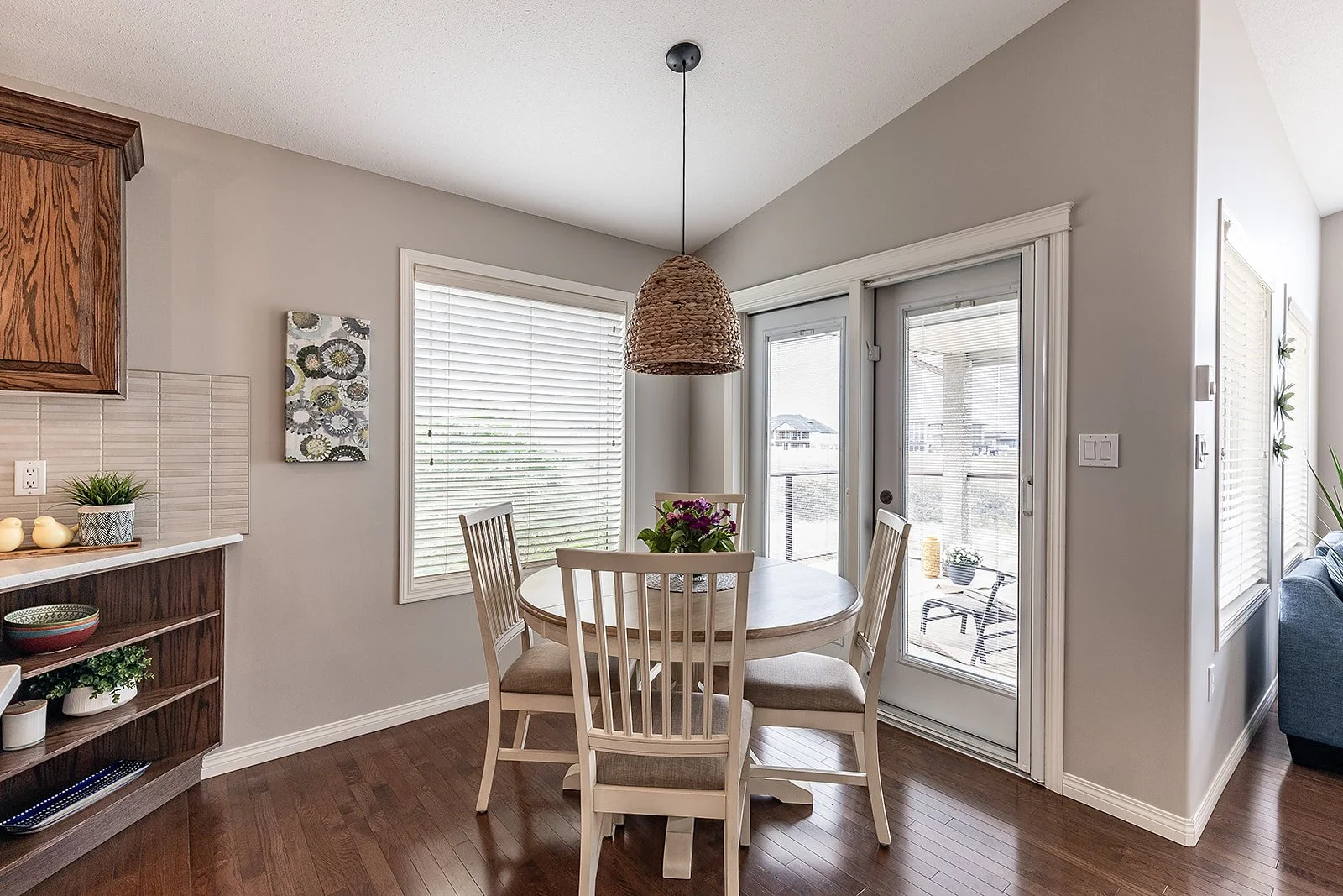 70 Sundance Rd SW-19.jpg