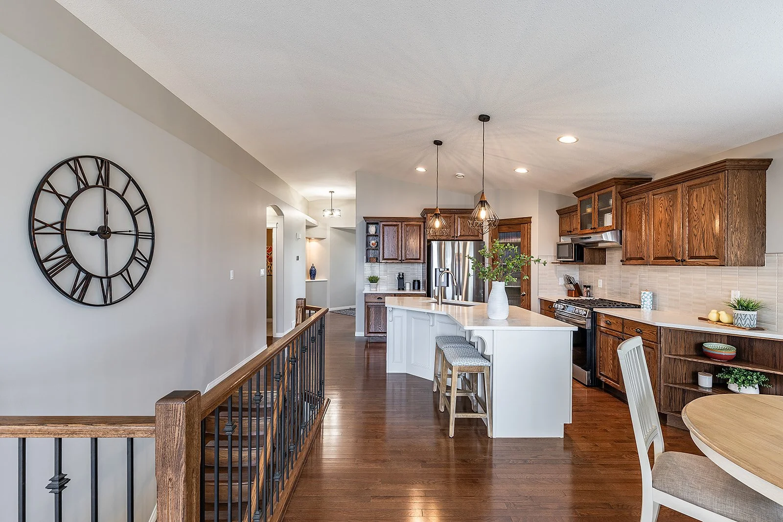 70 Sundance Rd SW-28.jpg
