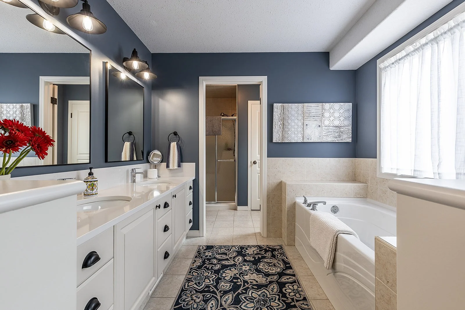 70 Sundance Rd SW-36.jpg