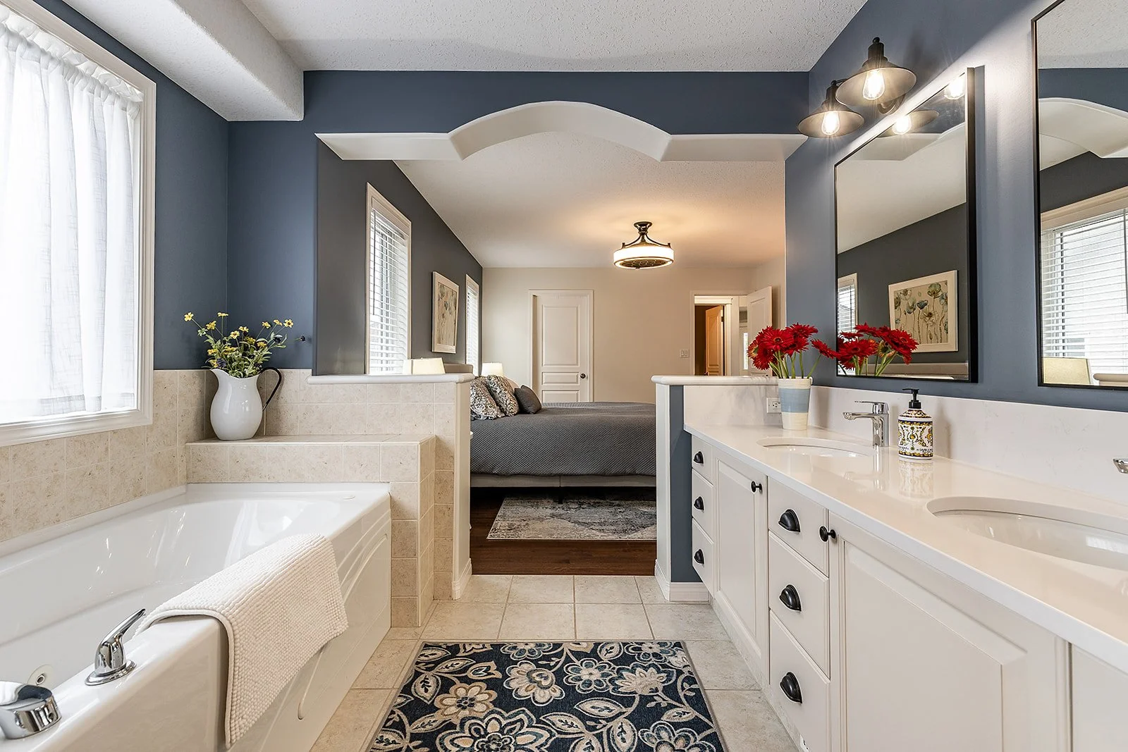 70 Sundance Rd SW-40.jpg