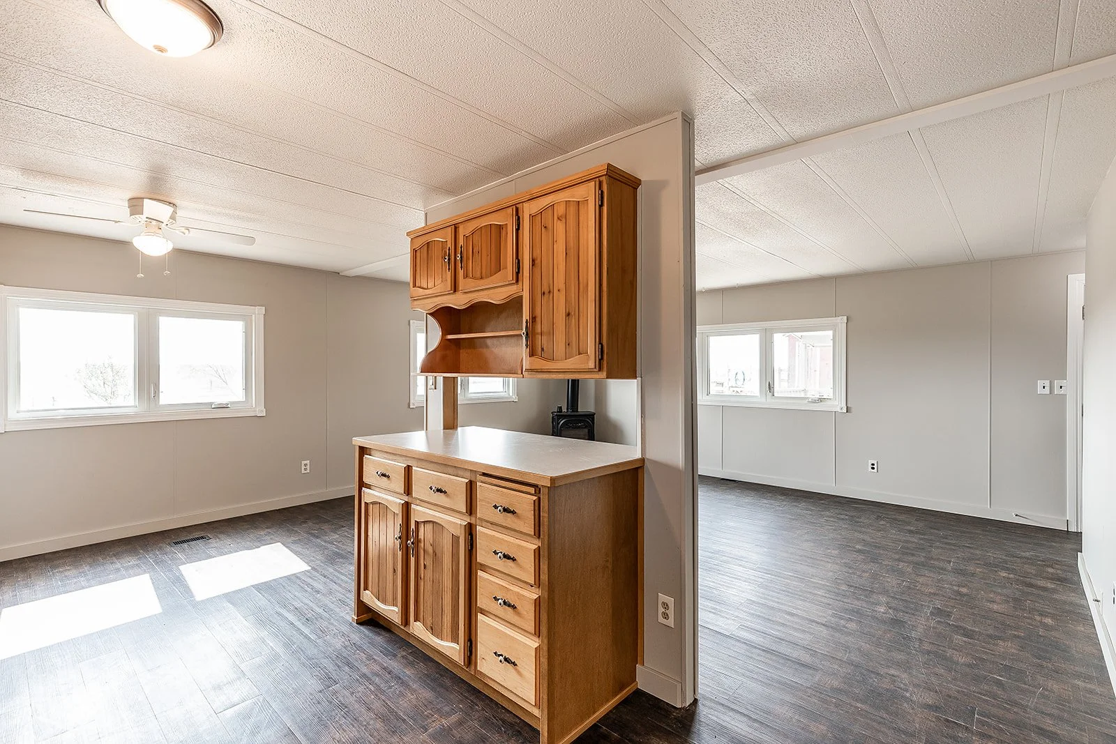 7502 Old TransCanada Hwy-14.jpg
