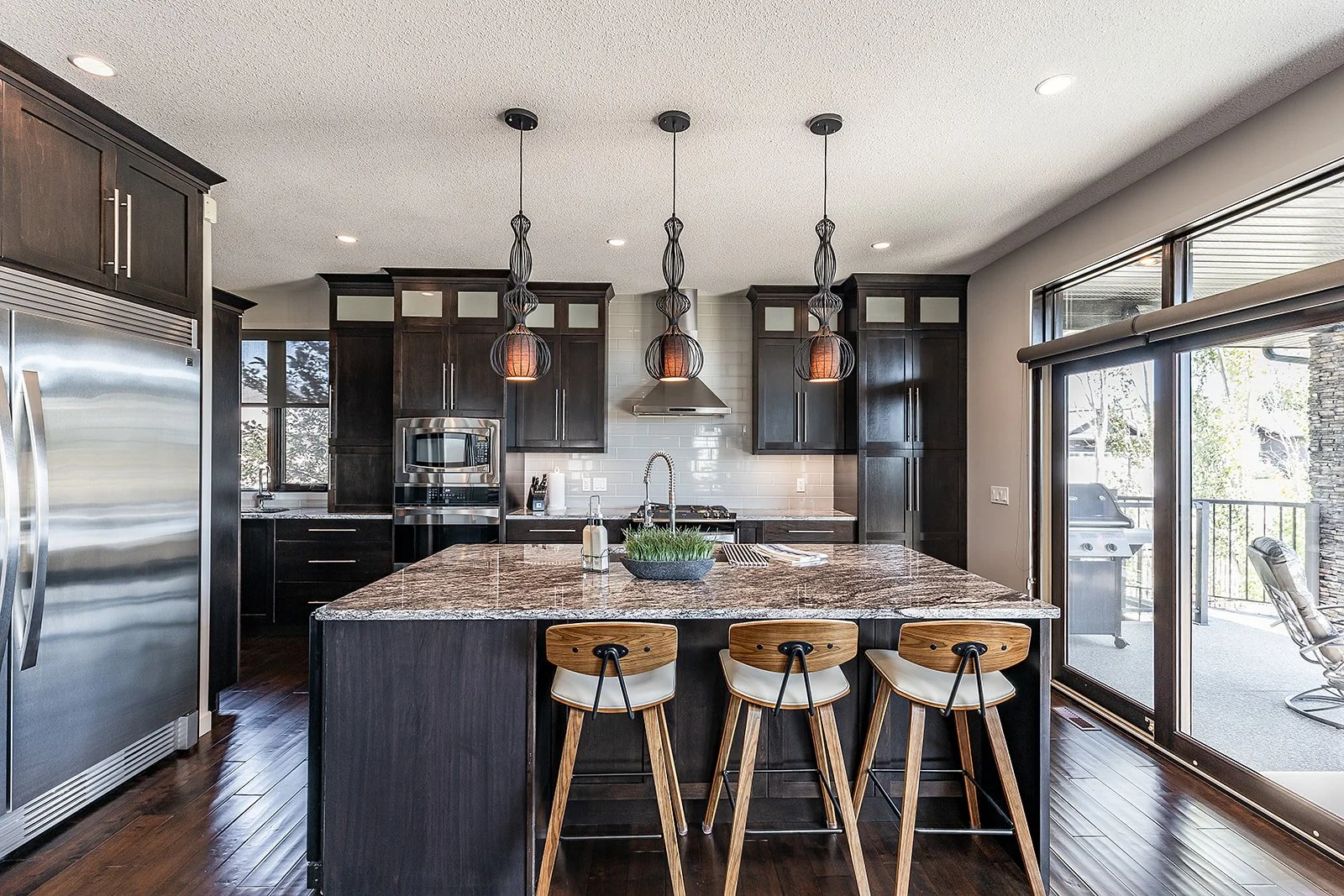 203 Highlands Close -23.jpg