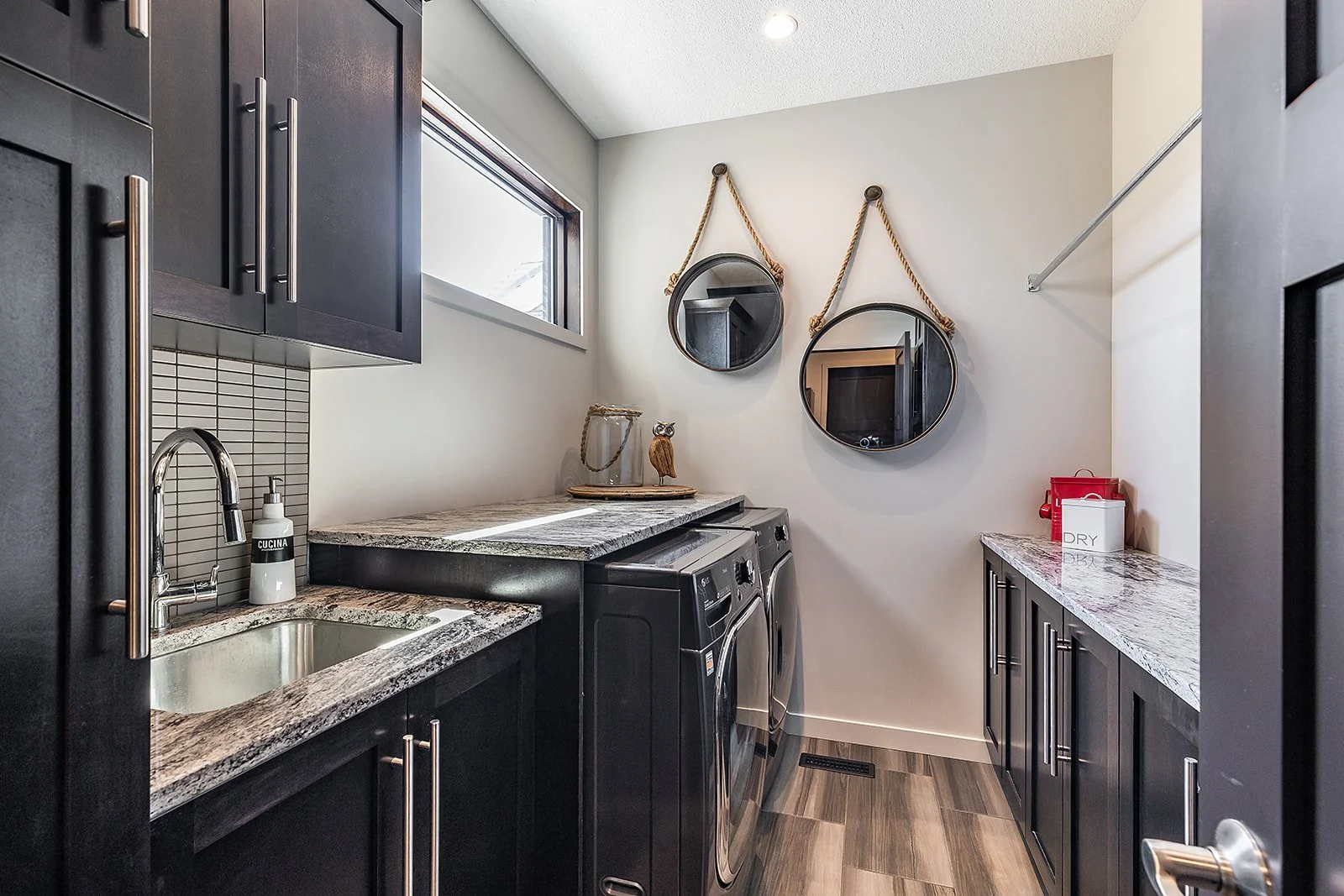 203 Highlands Close -35.jpg