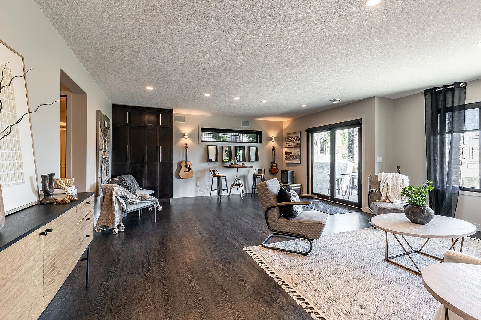 203 Highlands Close -65.jpg