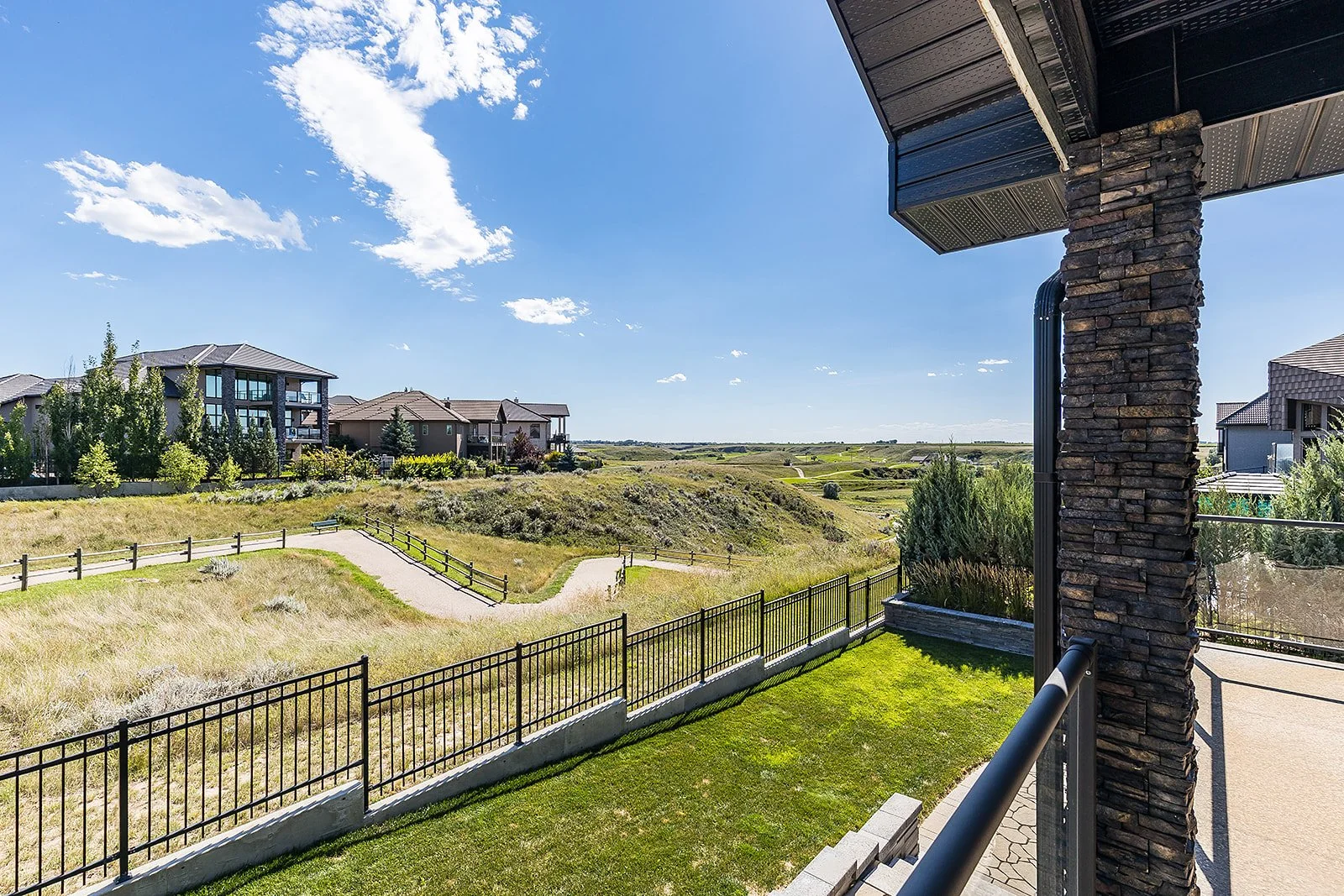 203 Highlands Close -86.jpg