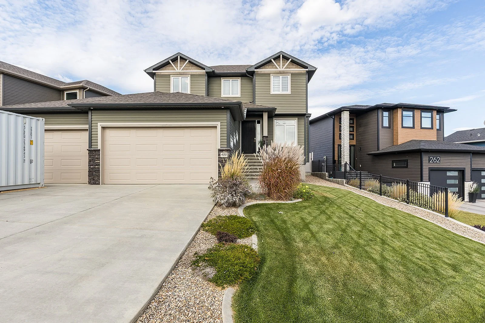 420 Ranchview Rd NE-6.jpg