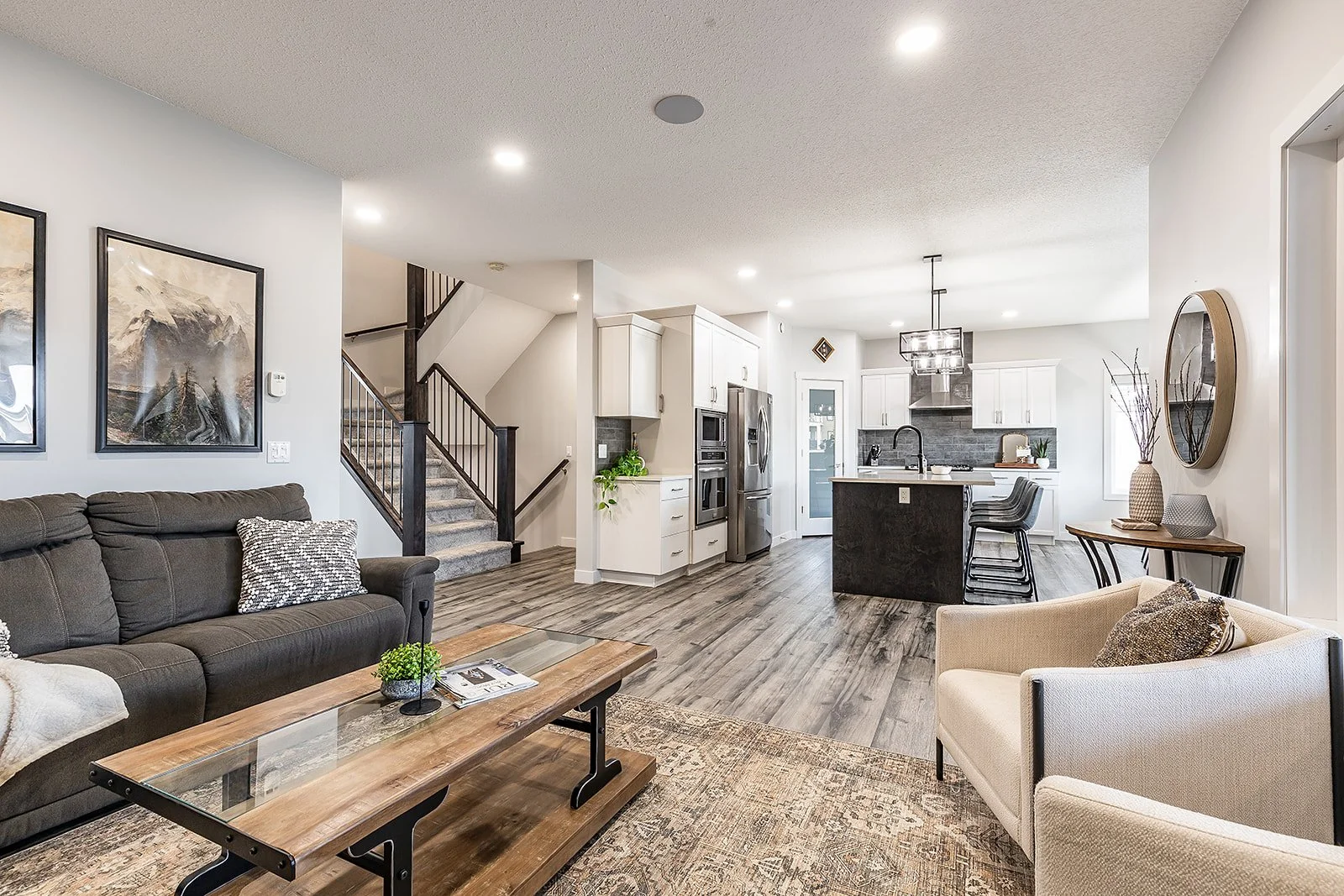 420 Ranchview Rd NE-16.jpg