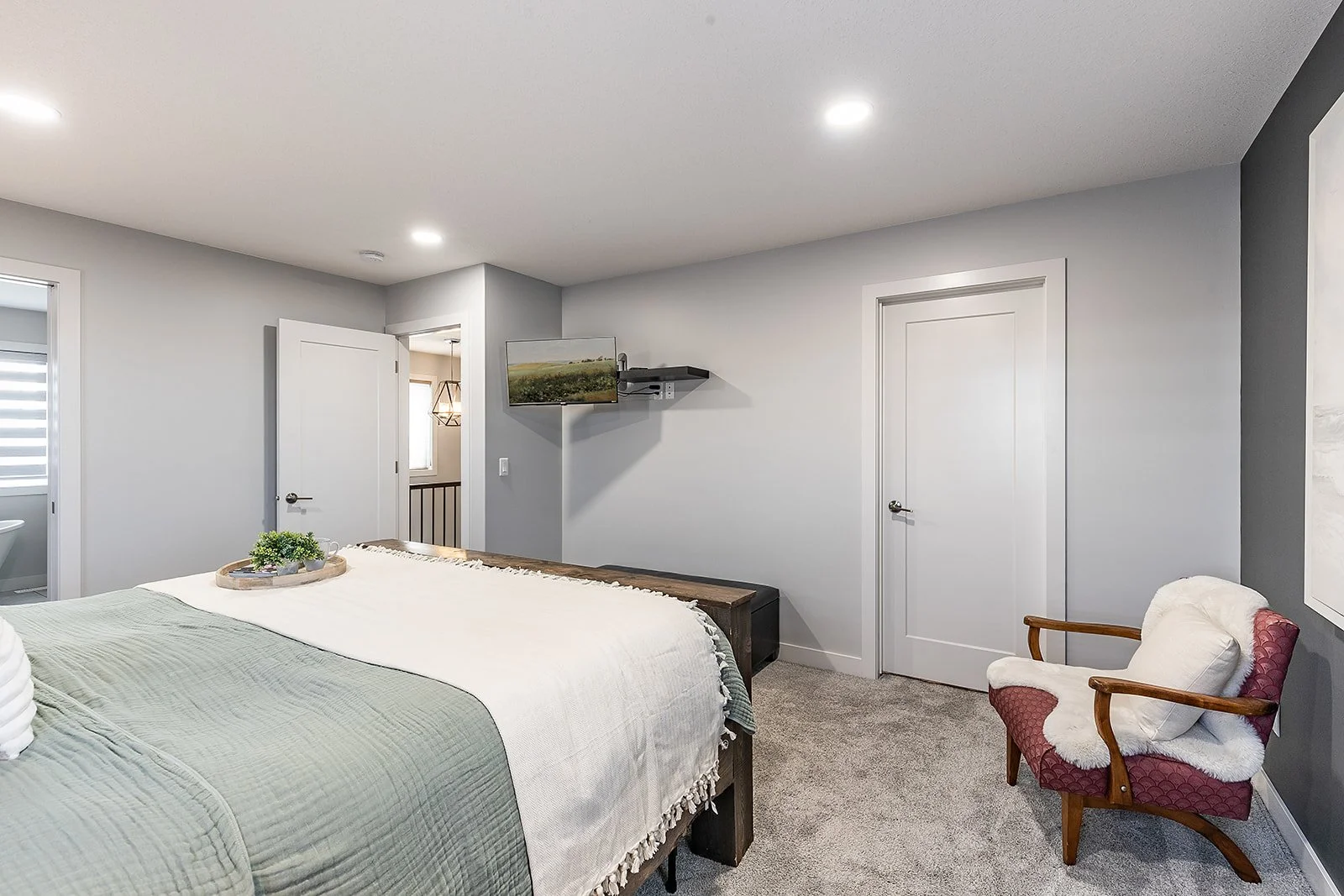 420 Ranchview Rd NE-34.jpg