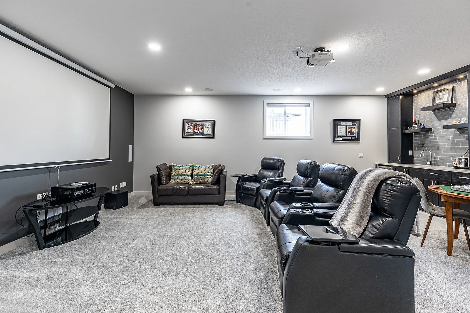 420 Ranchview Rd NE-47.jpg