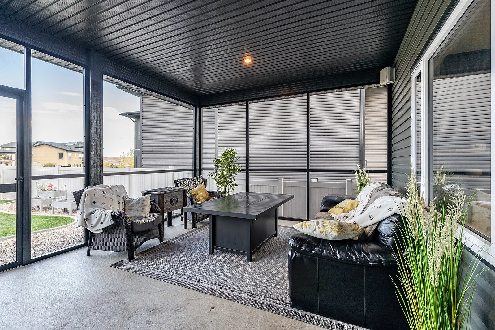 420 Ranchview Rd NE-66.jpg
