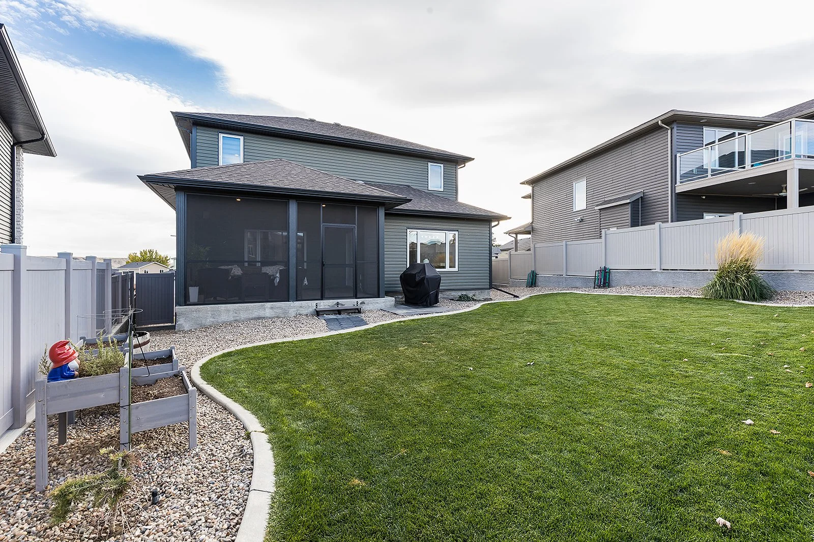 420 Ranchview Rd NE-68.jpg