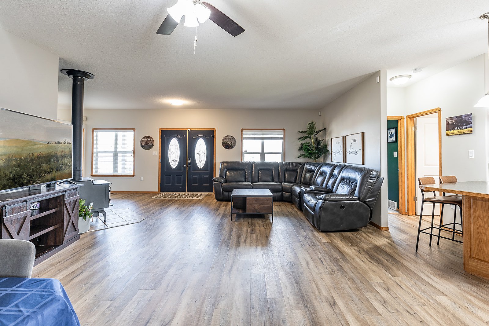 513 13 St Dunmore-11.jpg