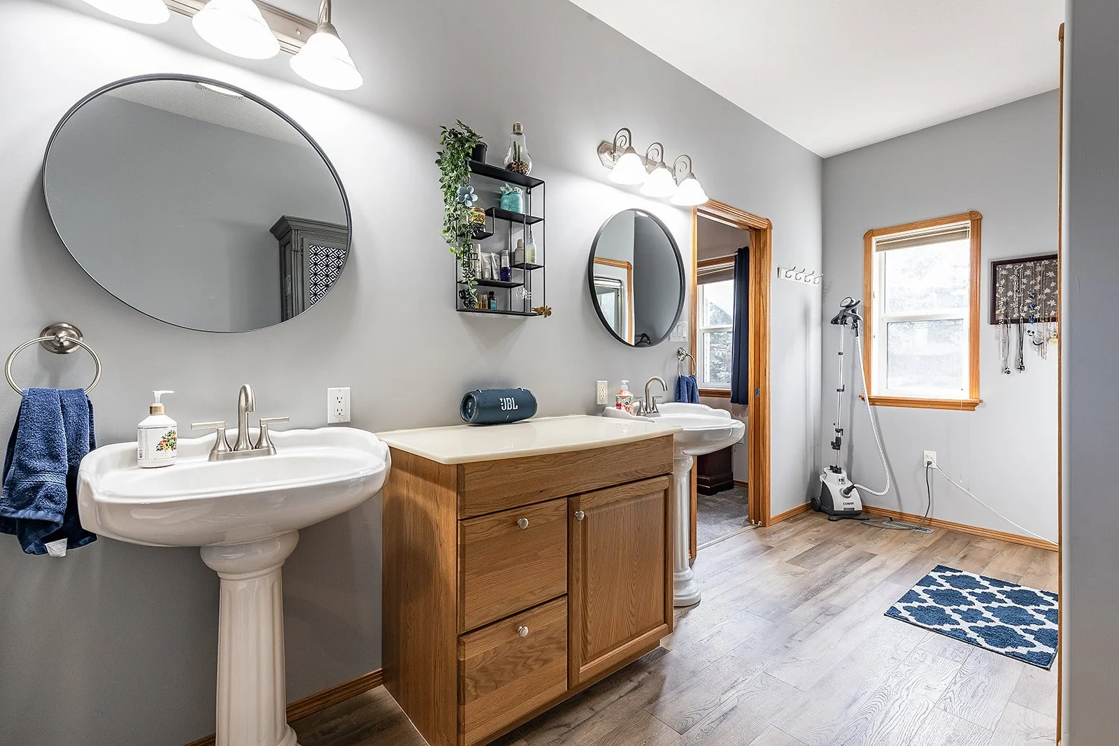 513 13 St Dunmore-26.jpg