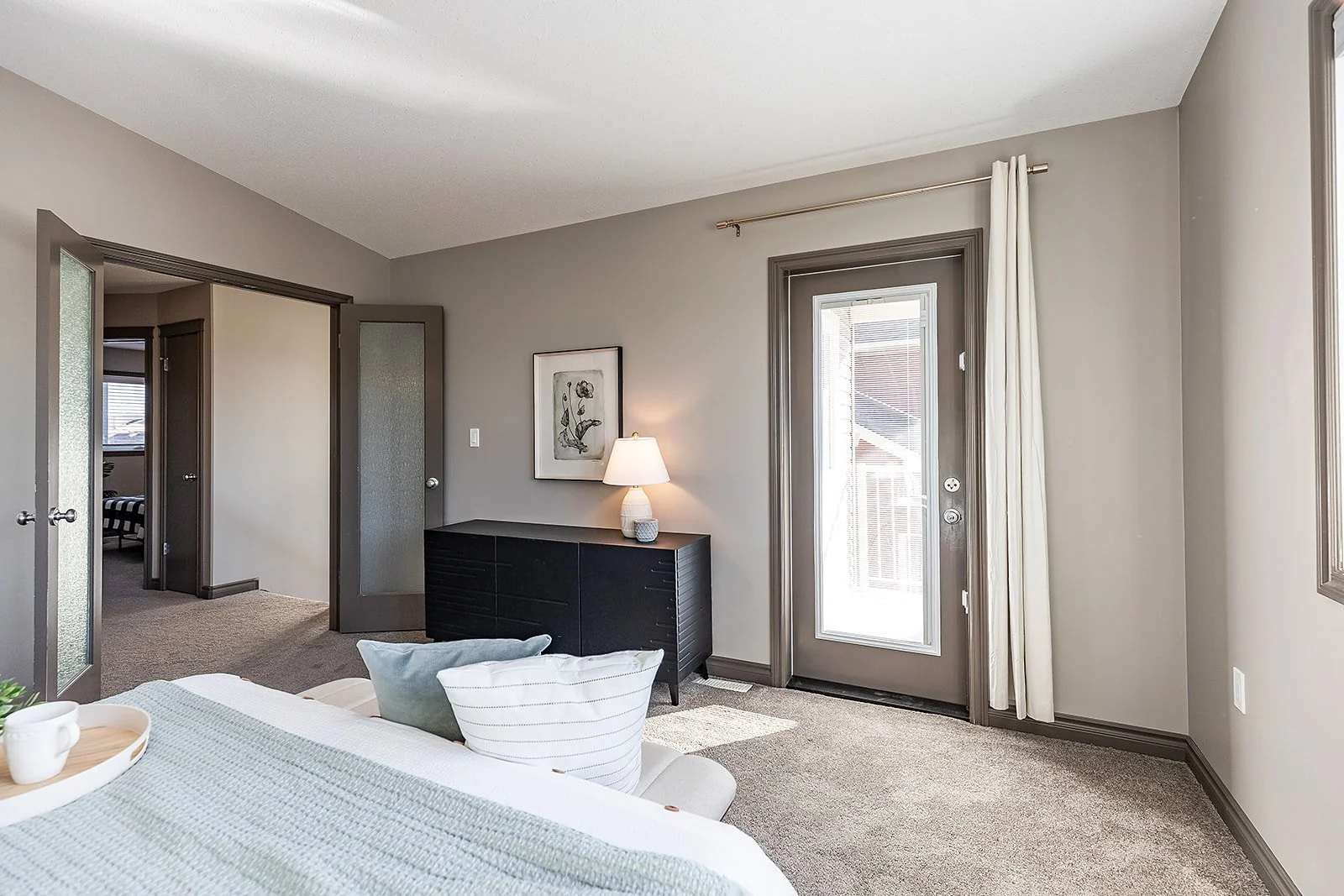 44 Hamptons Cres SE-28.jpg