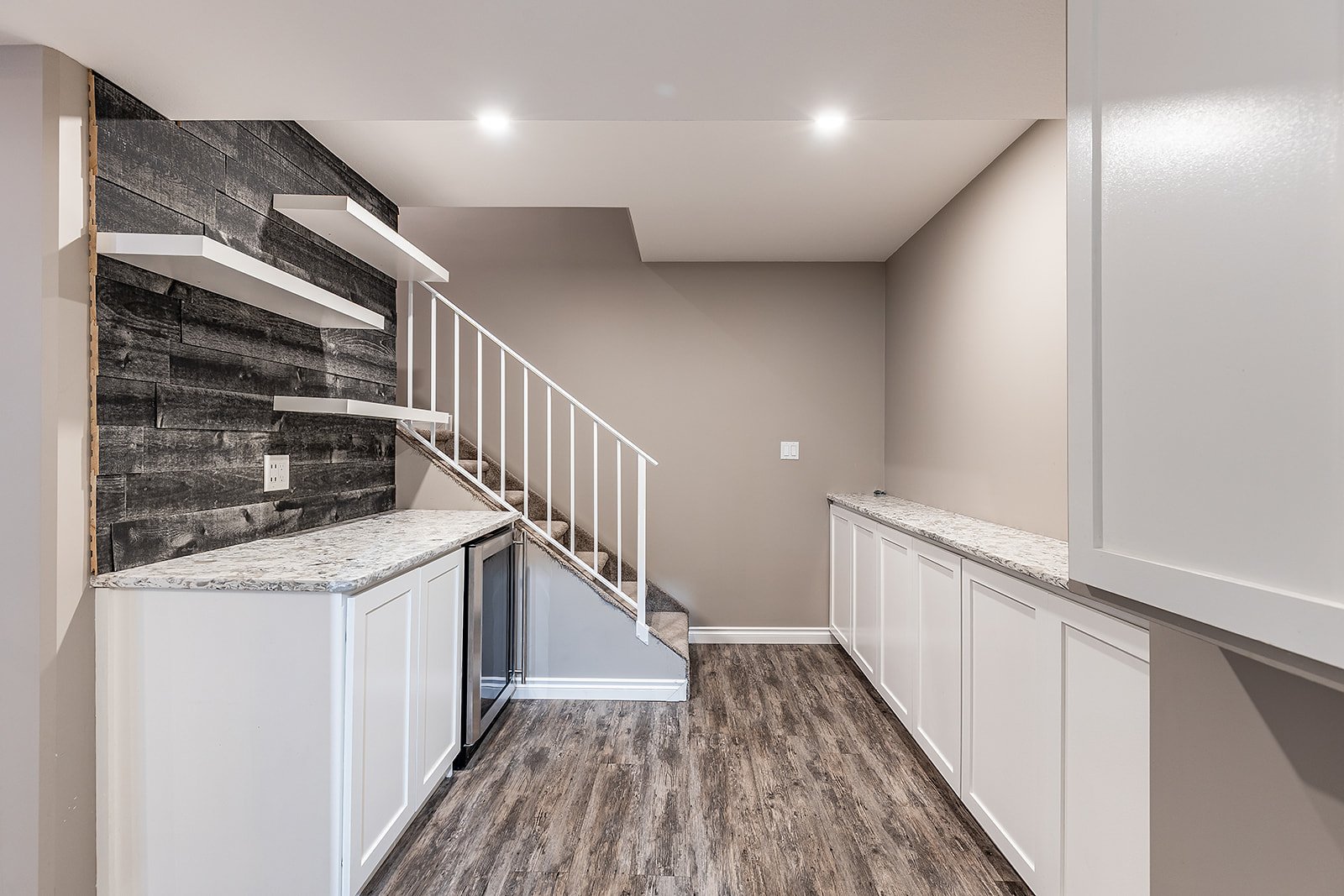 44 Hamptons Cres SE-42.jpg