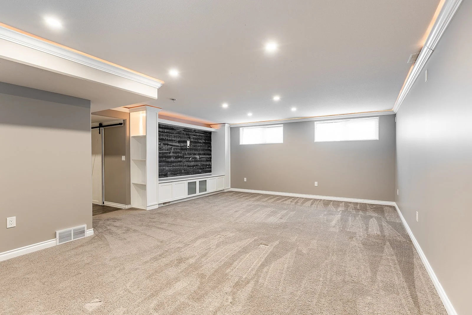 44 Hamptons Cres SE-45.jpg