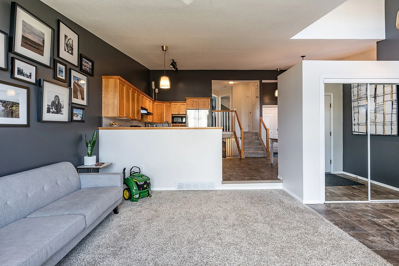 2195 Hull Way NE-10.jpg