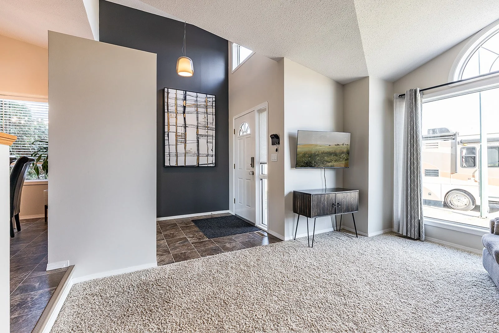 2195 Hull Way NE-11.jpg