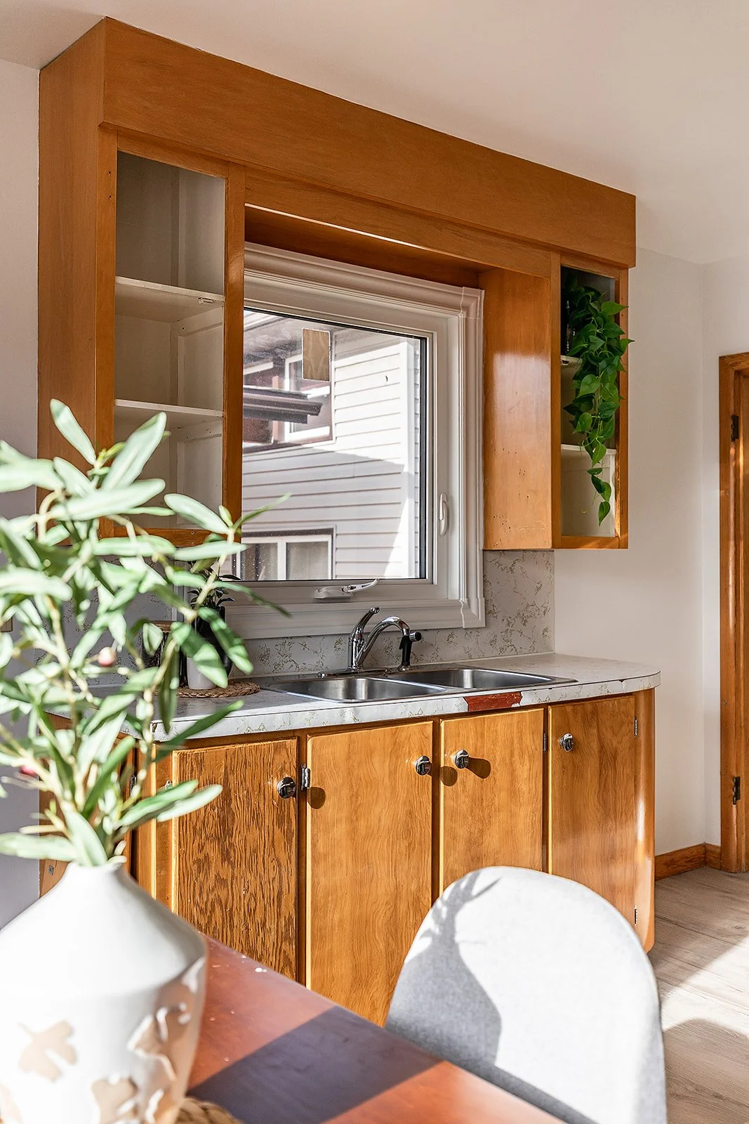 540 5 Ave SW-18.jpg