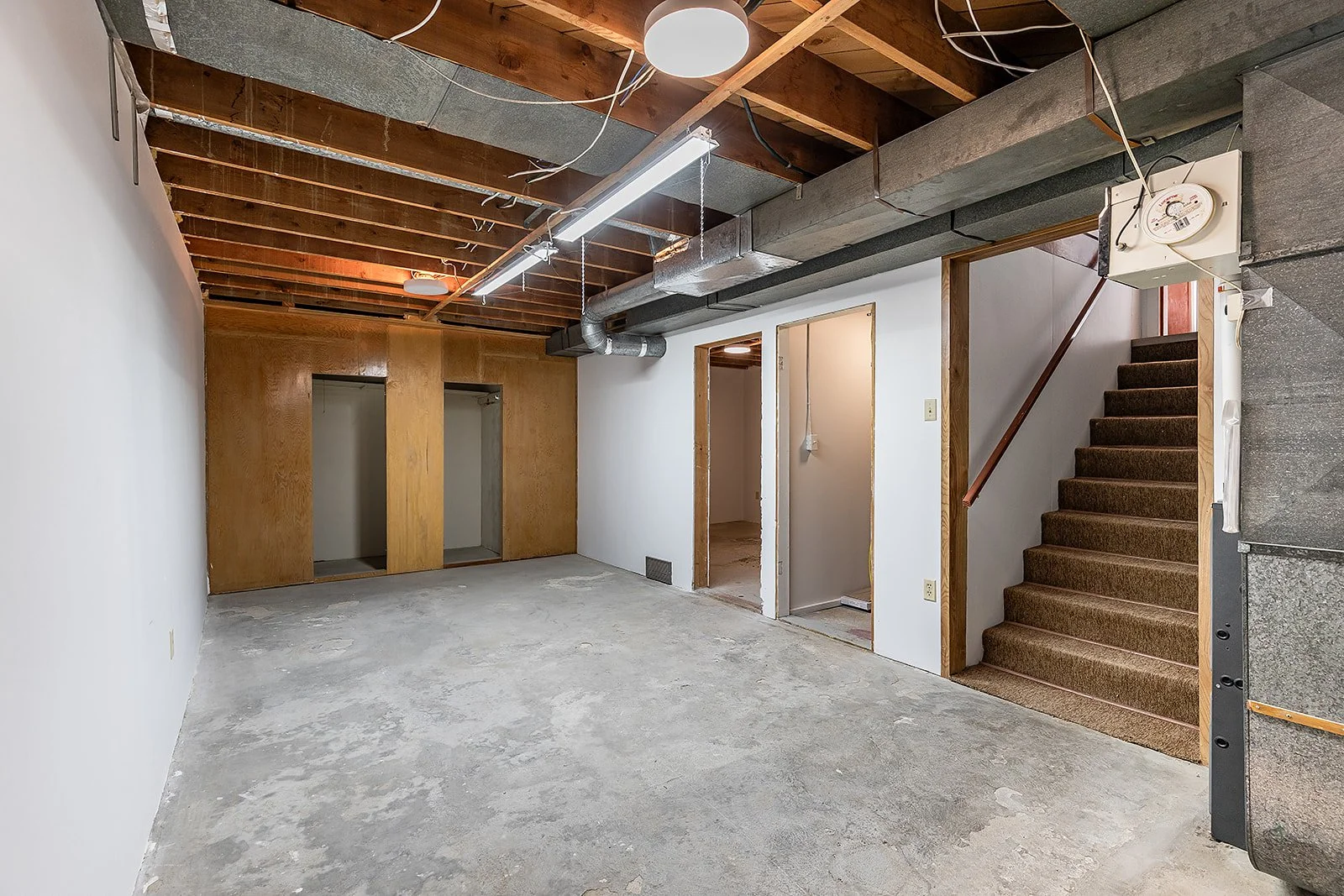 540 5 Ave SW-26.jpg