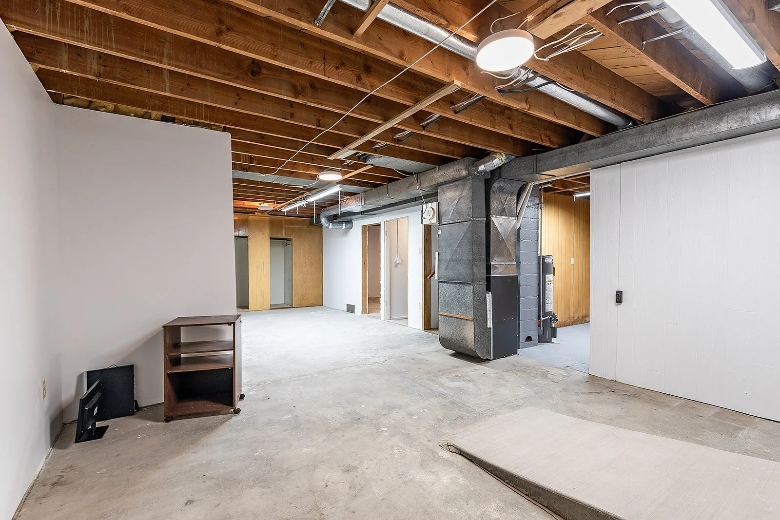 540 5 Ave SW-31.jpg