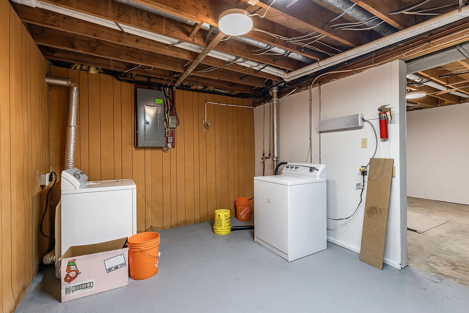 540 5 Ave SW-34.jpg