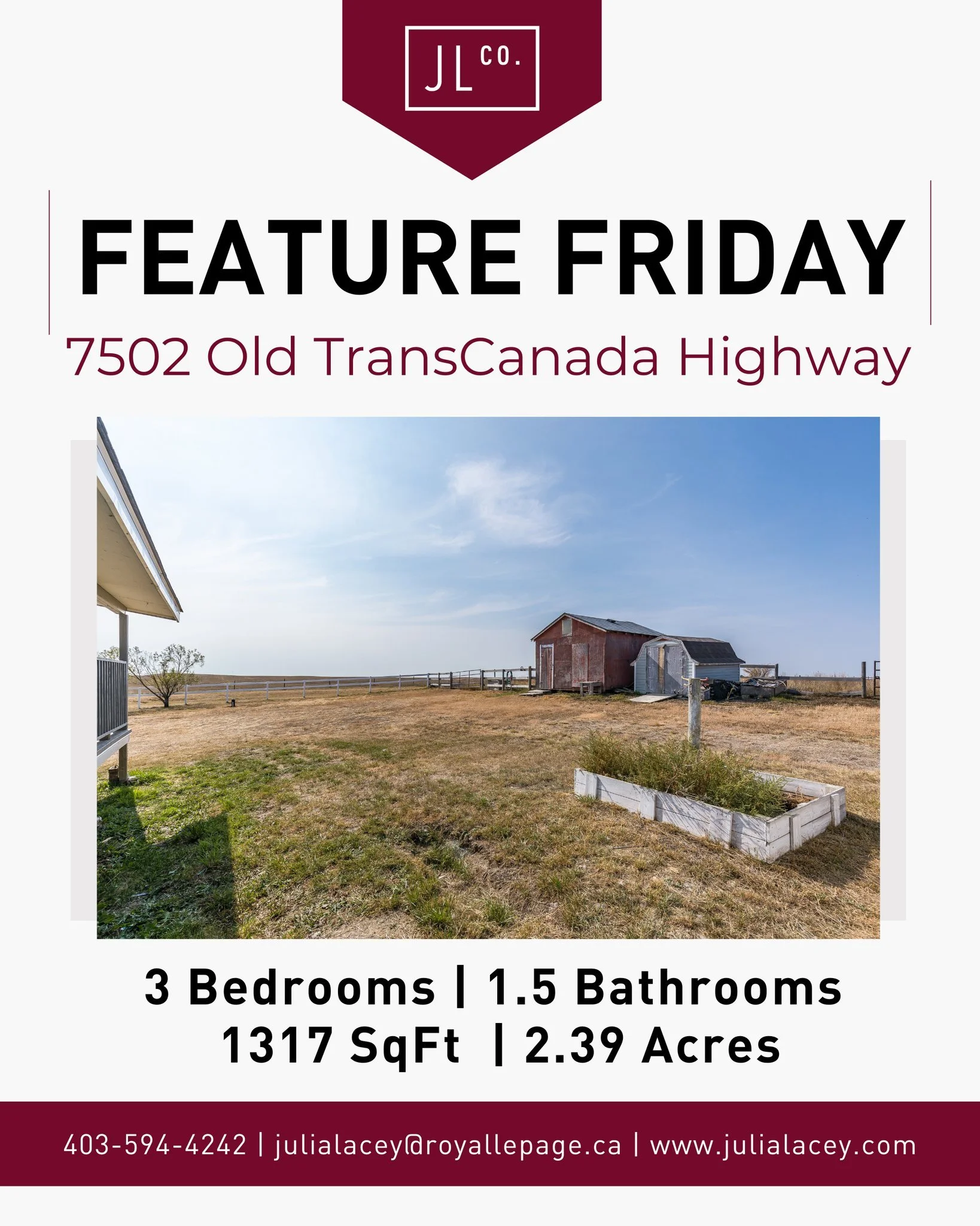 ✨Feature Friday ✨
Dreaming of country living without the long drive? This 2.39-acre acreage is just 10 minutes from the city and packed with charm. Updated, move-in ready, and designed for easy living with an open-concept layout and a spacious primar