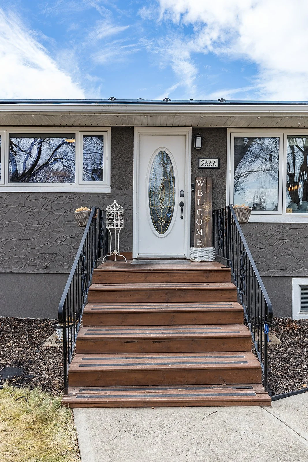 2666 16 Ave SE -4.jpg