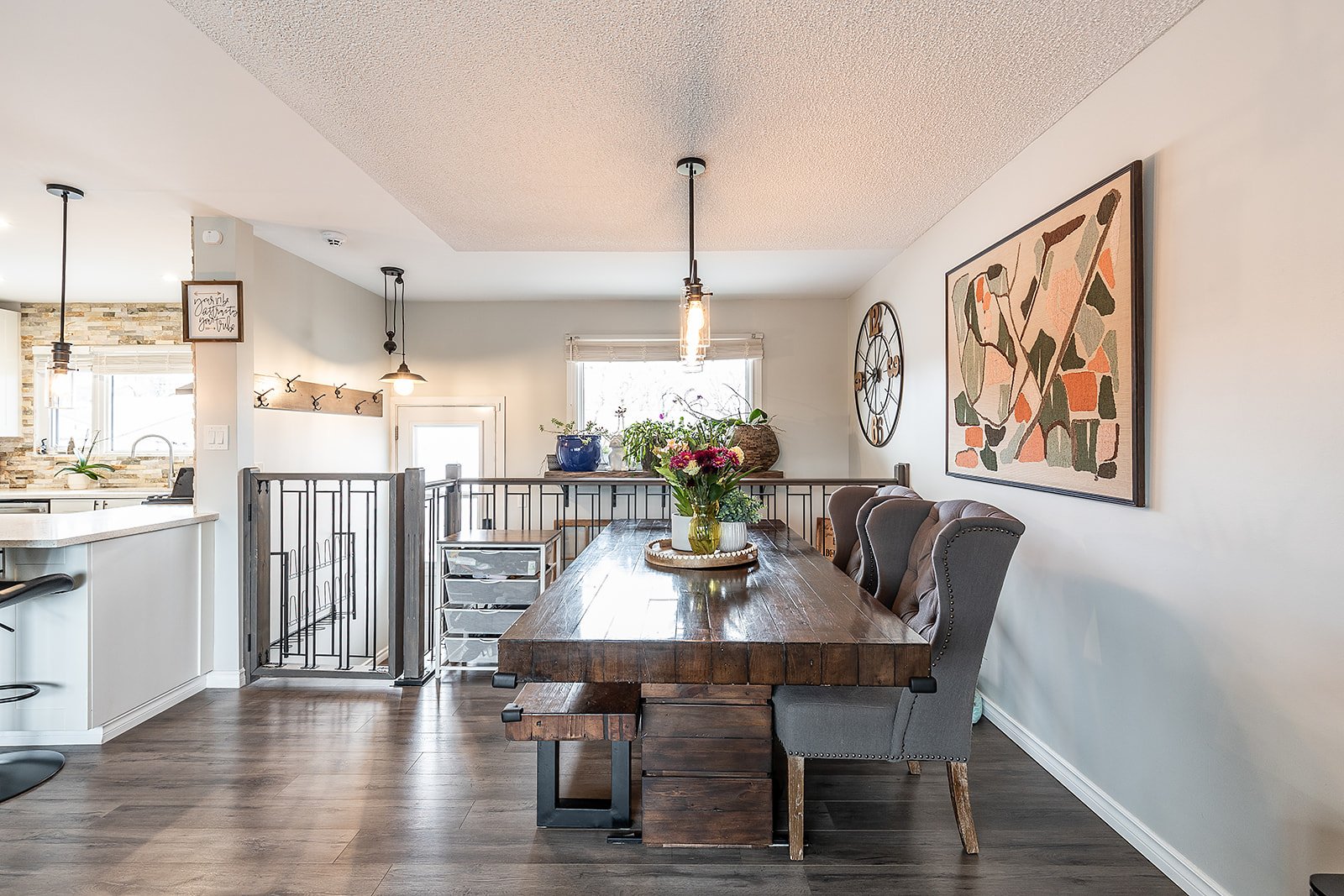 2666 16 Ave SE -12.jpg