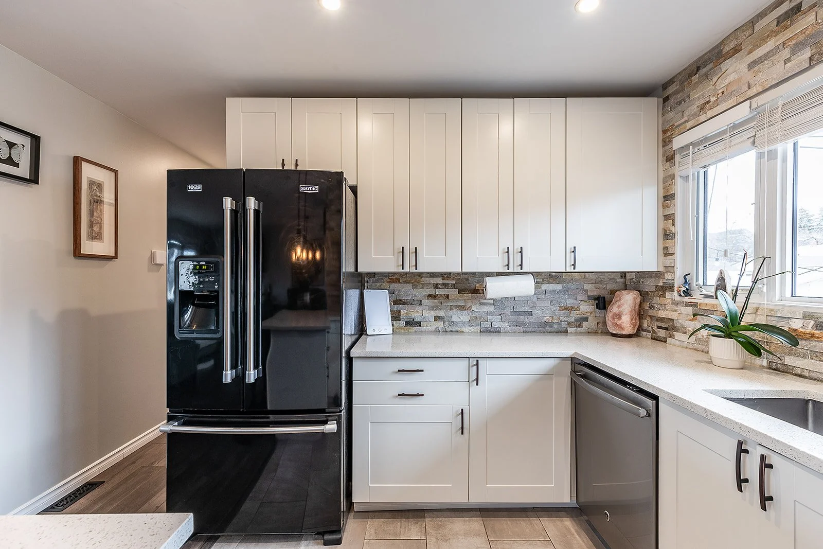 2666 16 Ave SE -20.jpg