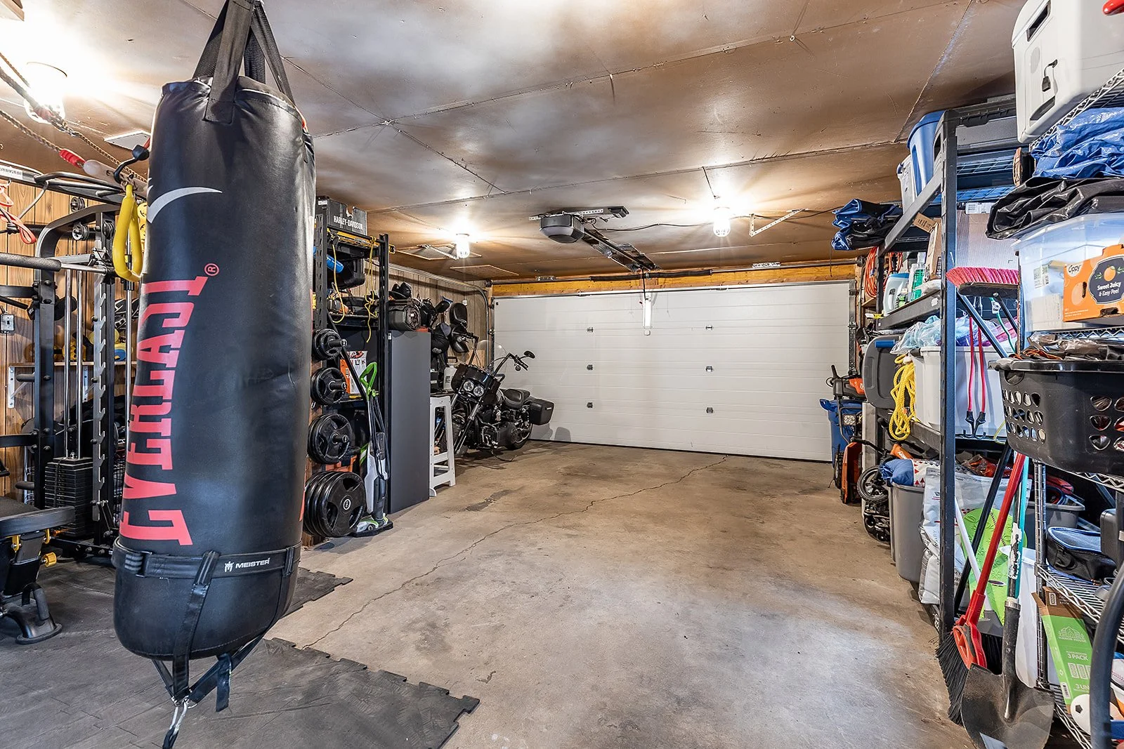 2666 16 Ave SE -48.jpg