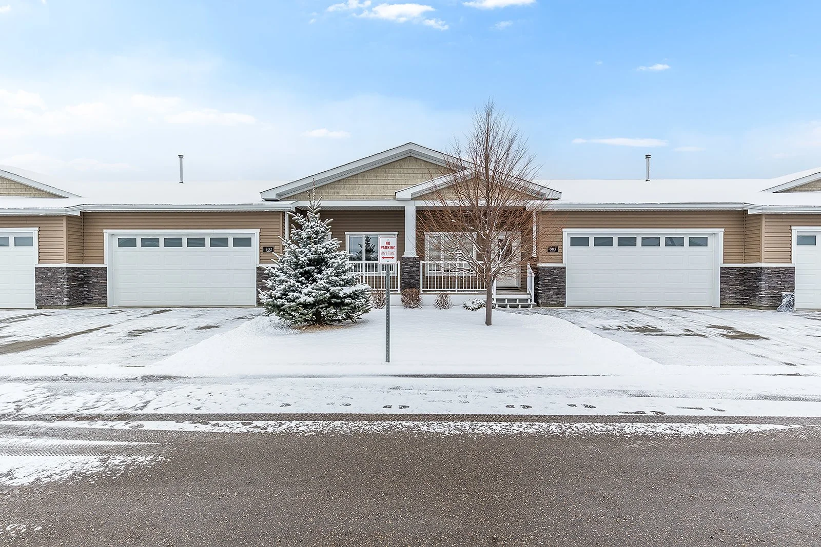 802 350 Somerside Rd SE-4.jpg