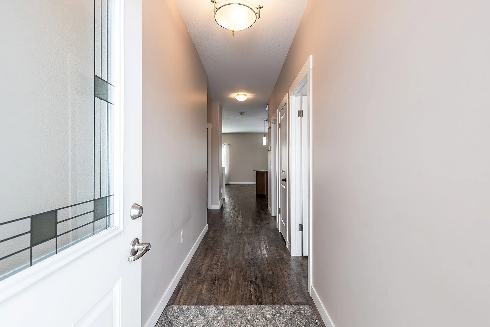 802 350 Somerside Rd SE-6.jpg