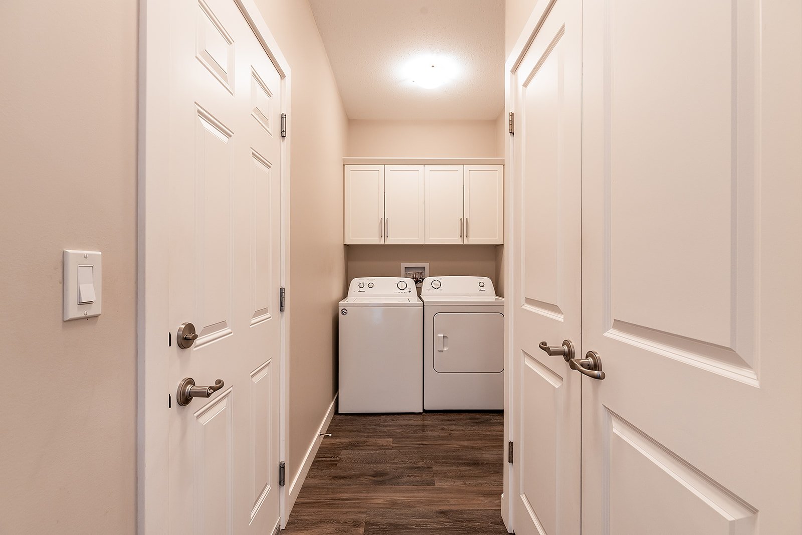 802 350 Somerside Rd SE-12.jpg