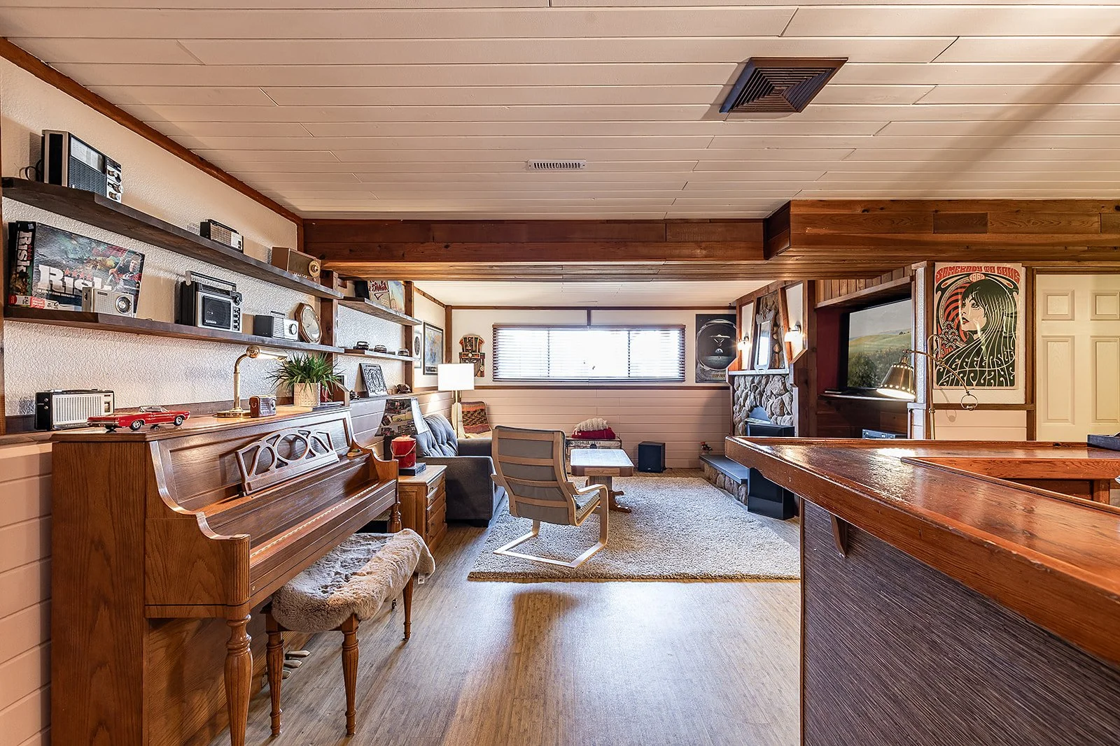 16 Rossland Ct SE-49.jpg