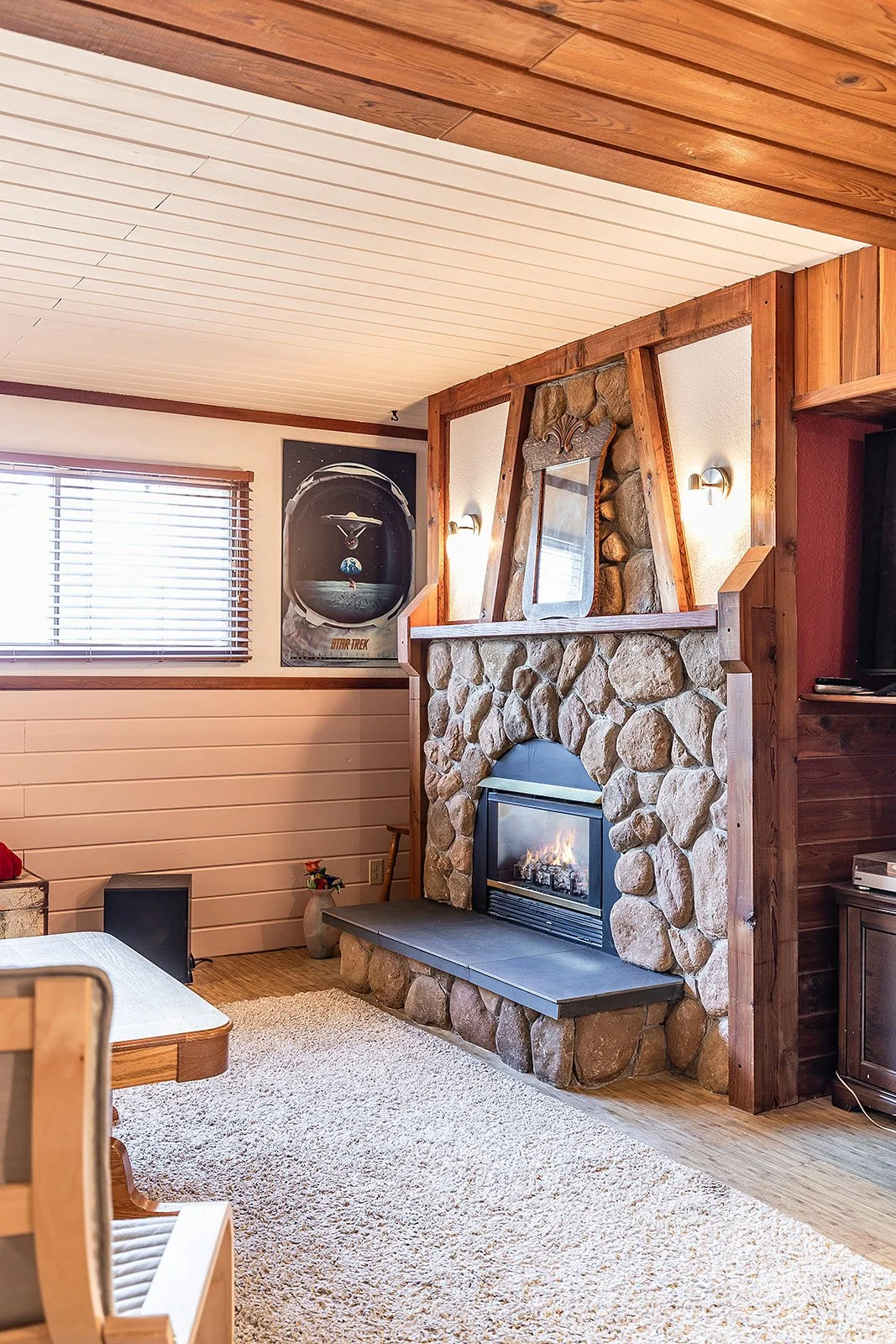 16 Rossland Ct SE-50.jpg