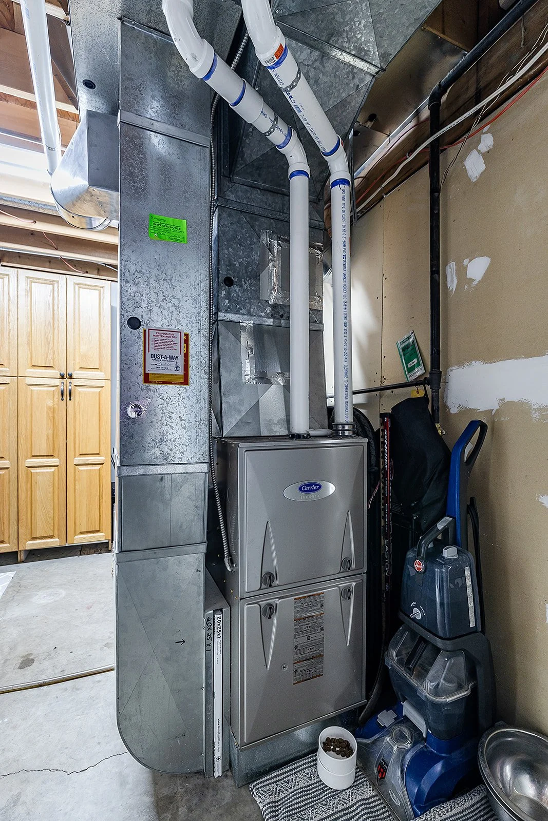 270 Shepherd Cres SE Interior-31.jpg