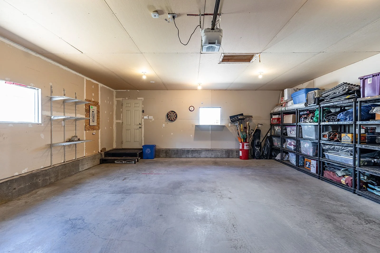 71 Sunset Cres SW-56.jpg