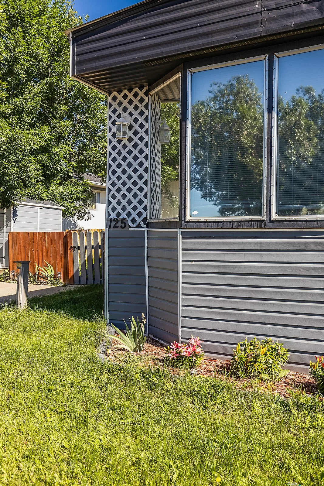 125 4000 13 Ave Se-4.jpg