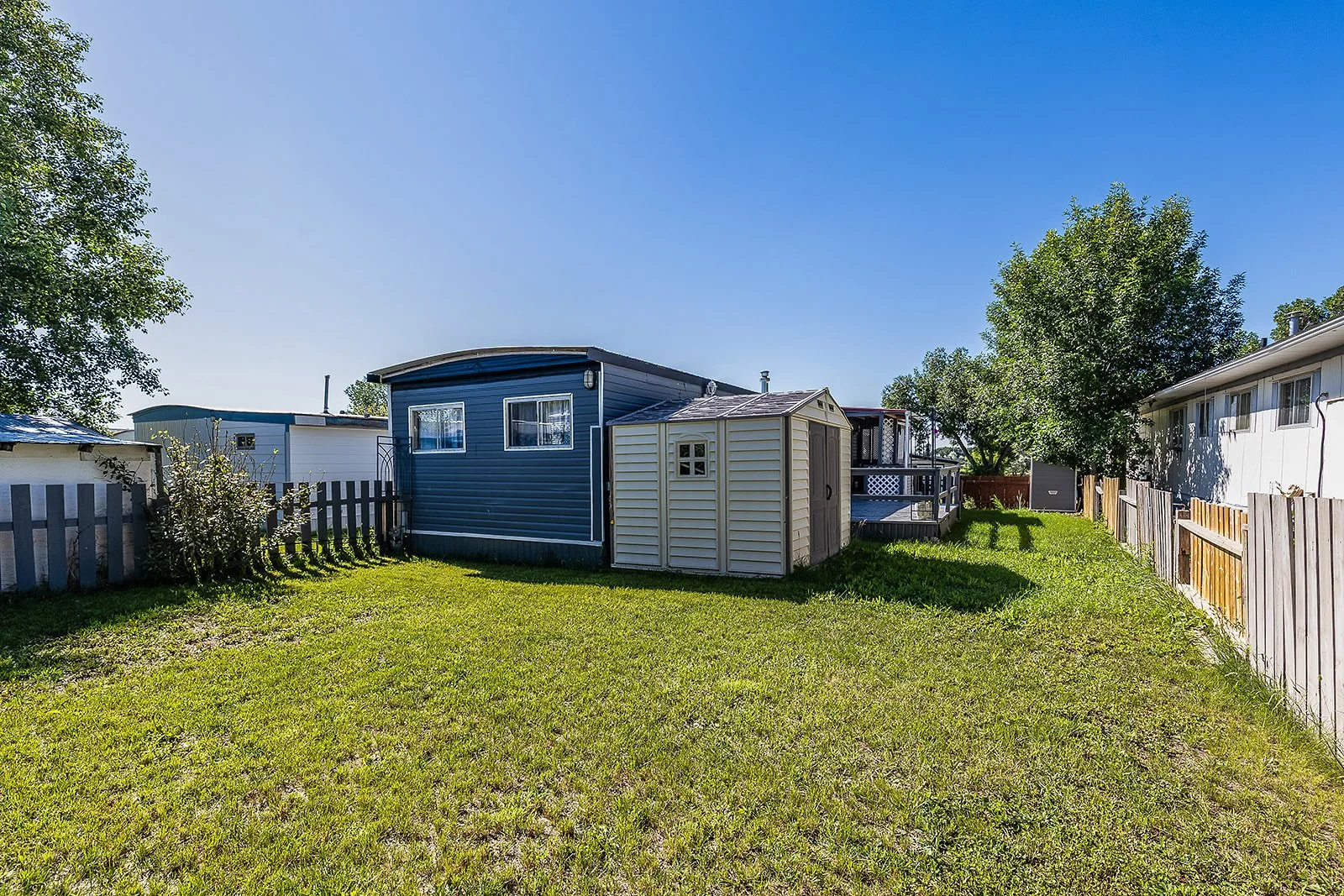 125 4000 13 Ave Se-36.jpg