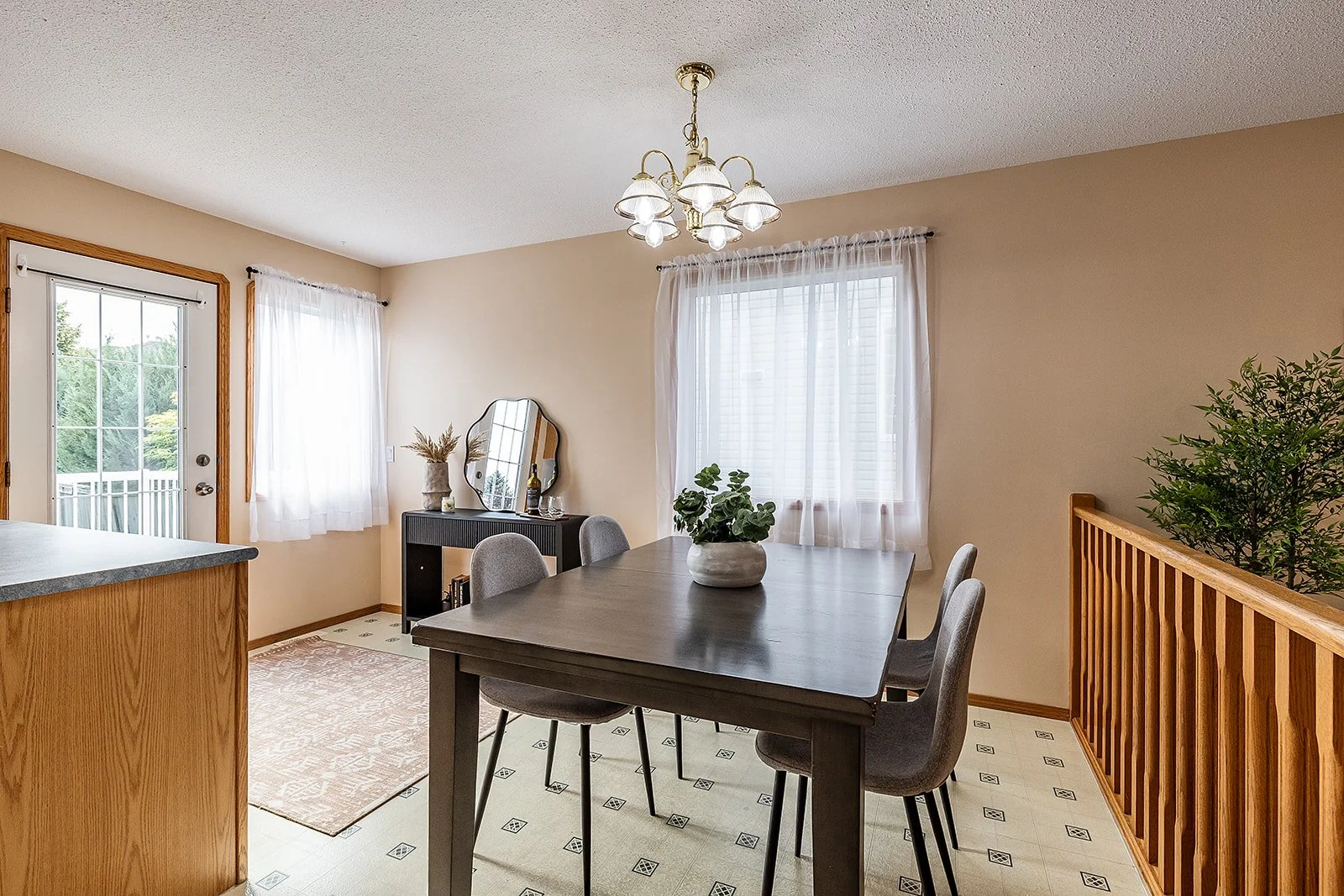 367 Woodman Ave SE-24.jpg