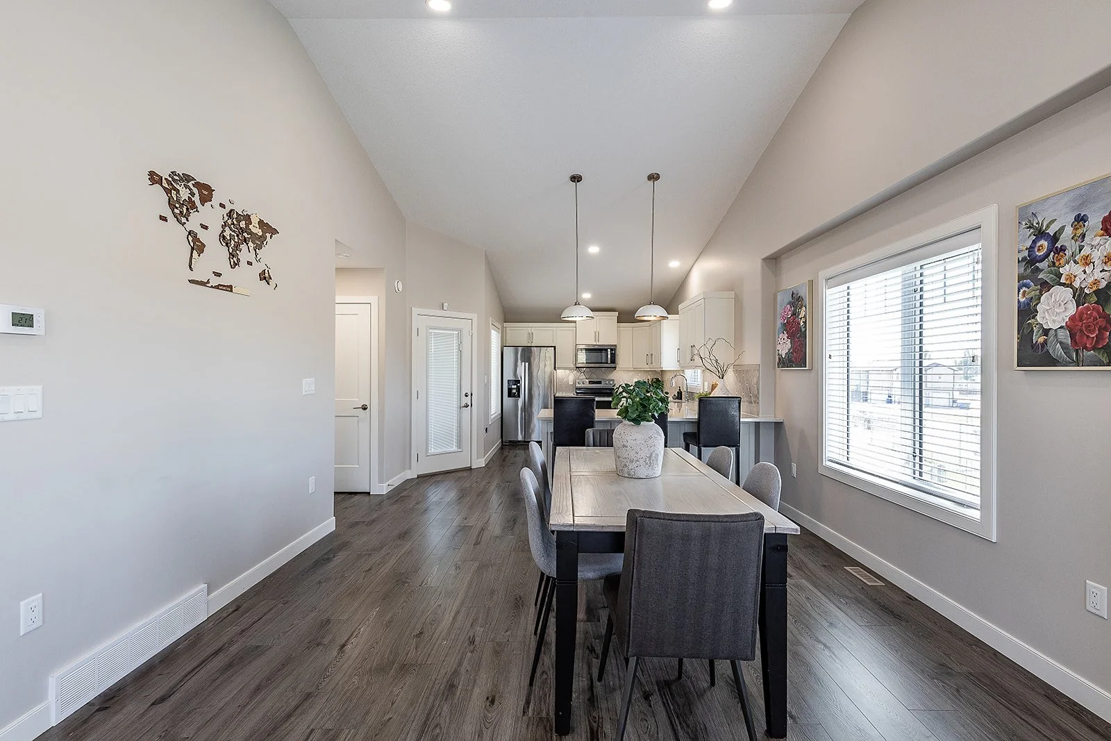 71 Ranchlands Blvd NE-13.jpg