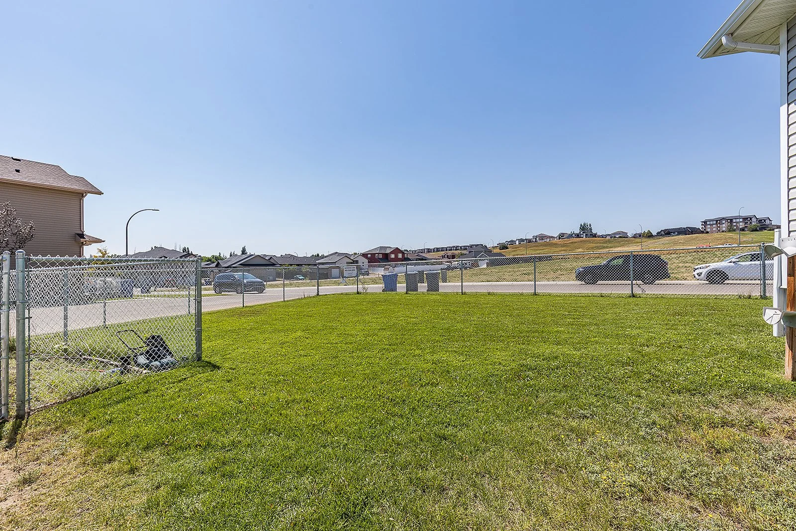 71 Ranchlands Blvd NE-32.jpg