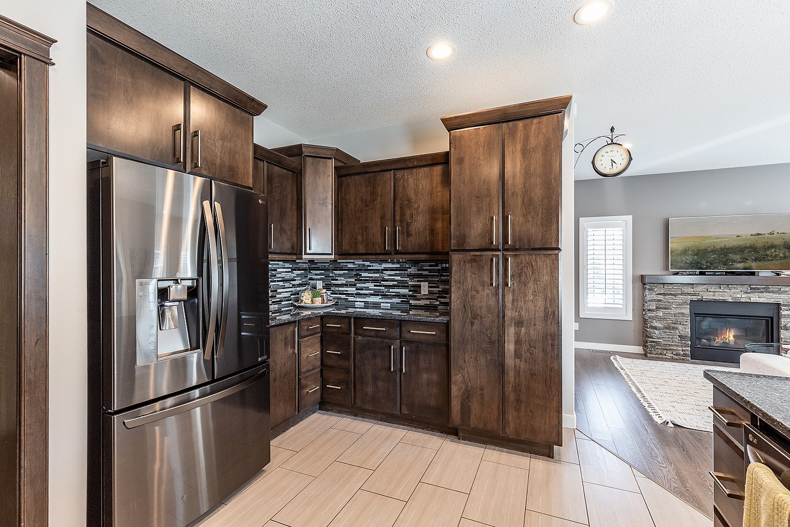 213 Somerside Rd SE-33.jpg